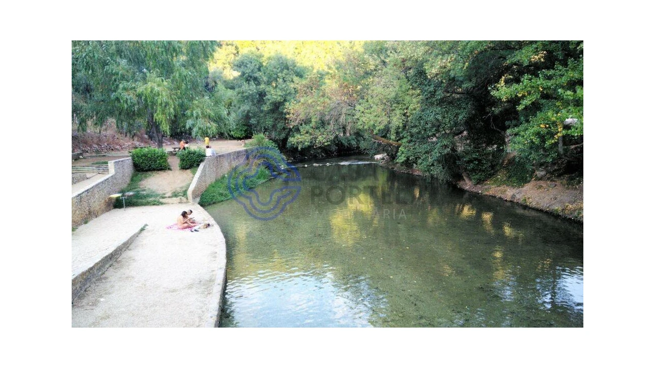 Moradia para Venda em Além da Ribeira e Pedreira Foto 27