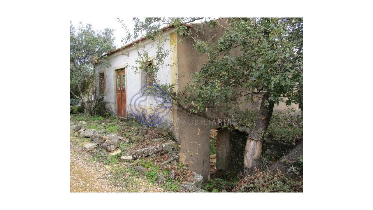 Moradia para Venda em Além da Ribeira e Pedreira Foto 2