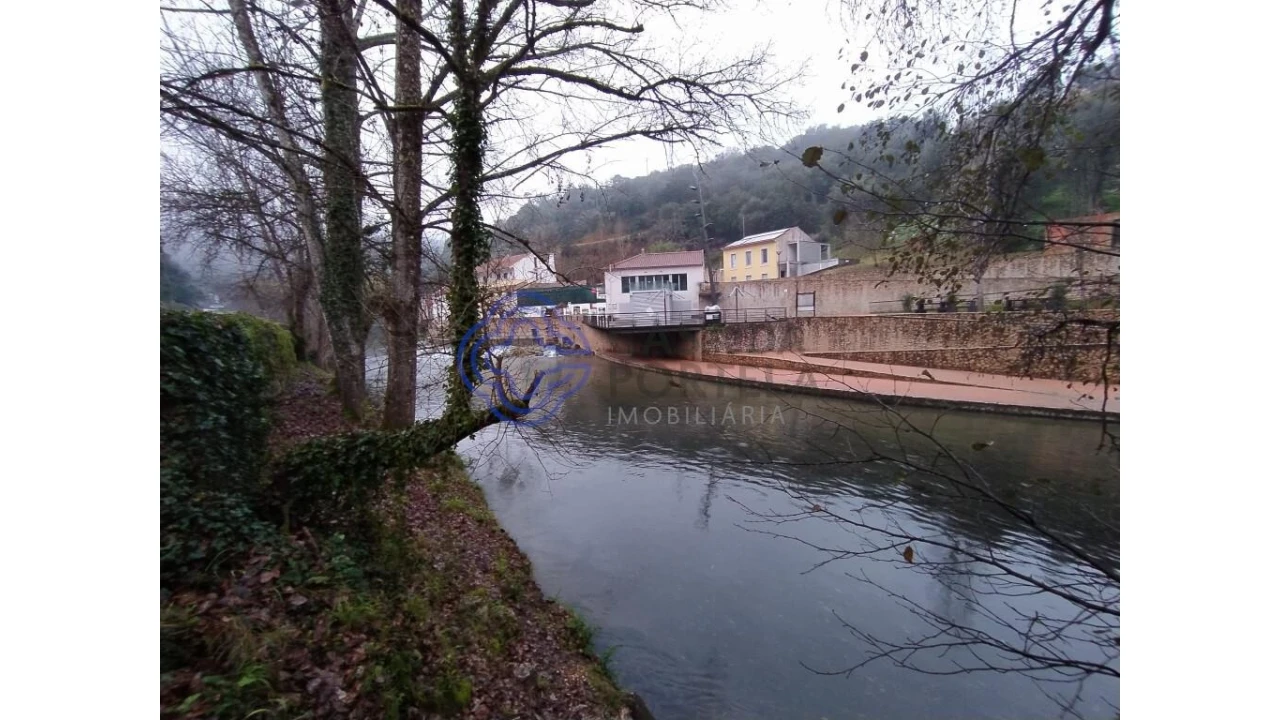 Moradia para Venda em Além da Ribeira e Pedreira Foto 31