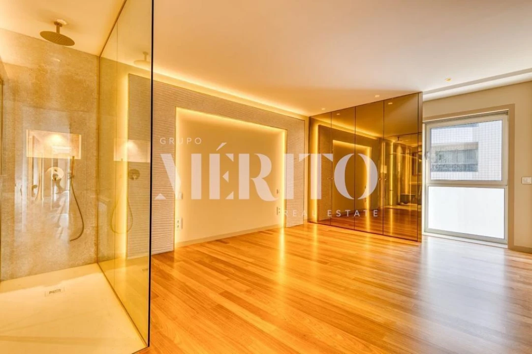 Apartamento T4 para Venda em Vila do Conde Foto 2