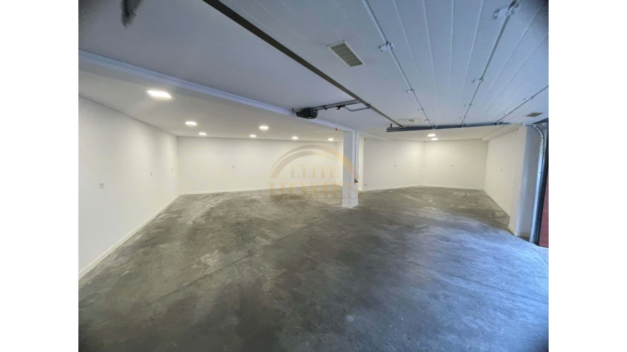 Moradia T4 para Venda em Costa da Caparica Foto 58