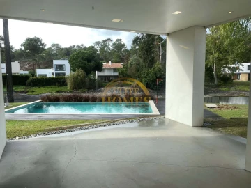 Moradia T4 para Venda em Costa da Caparica