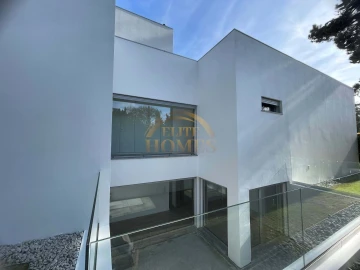 Moradia T4 para Venda em Costa da Caparica