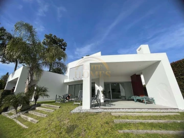 Moradia T4 para Venda em Costa da Caparica