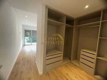 Moradia T4 para Venda em Costa da Caparica