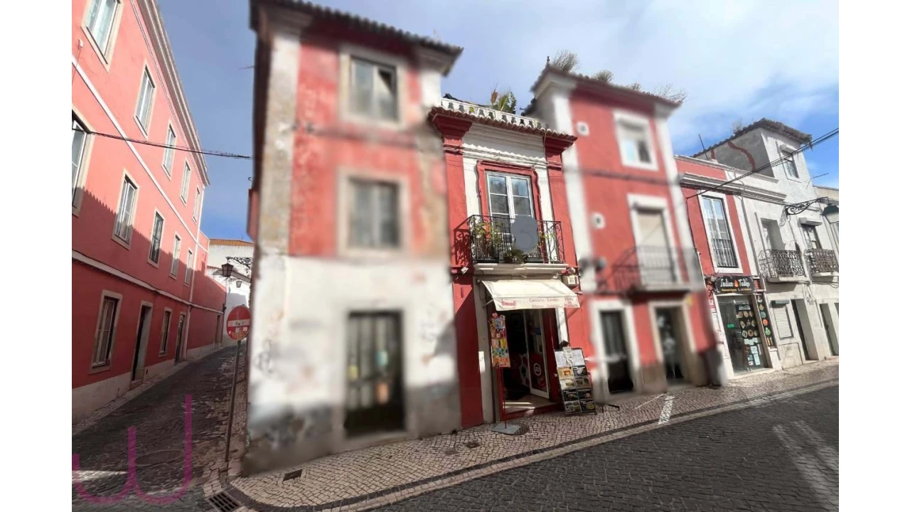 Prédio para Venda em Marvila, Ribeira Santarém, São Salvador, São Nicolau Foto 1