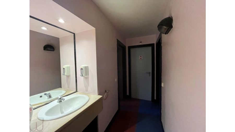 Prédio para Venda em Marvila, Ribeira Santarém, São Salvador, São Nicolau Foto 18