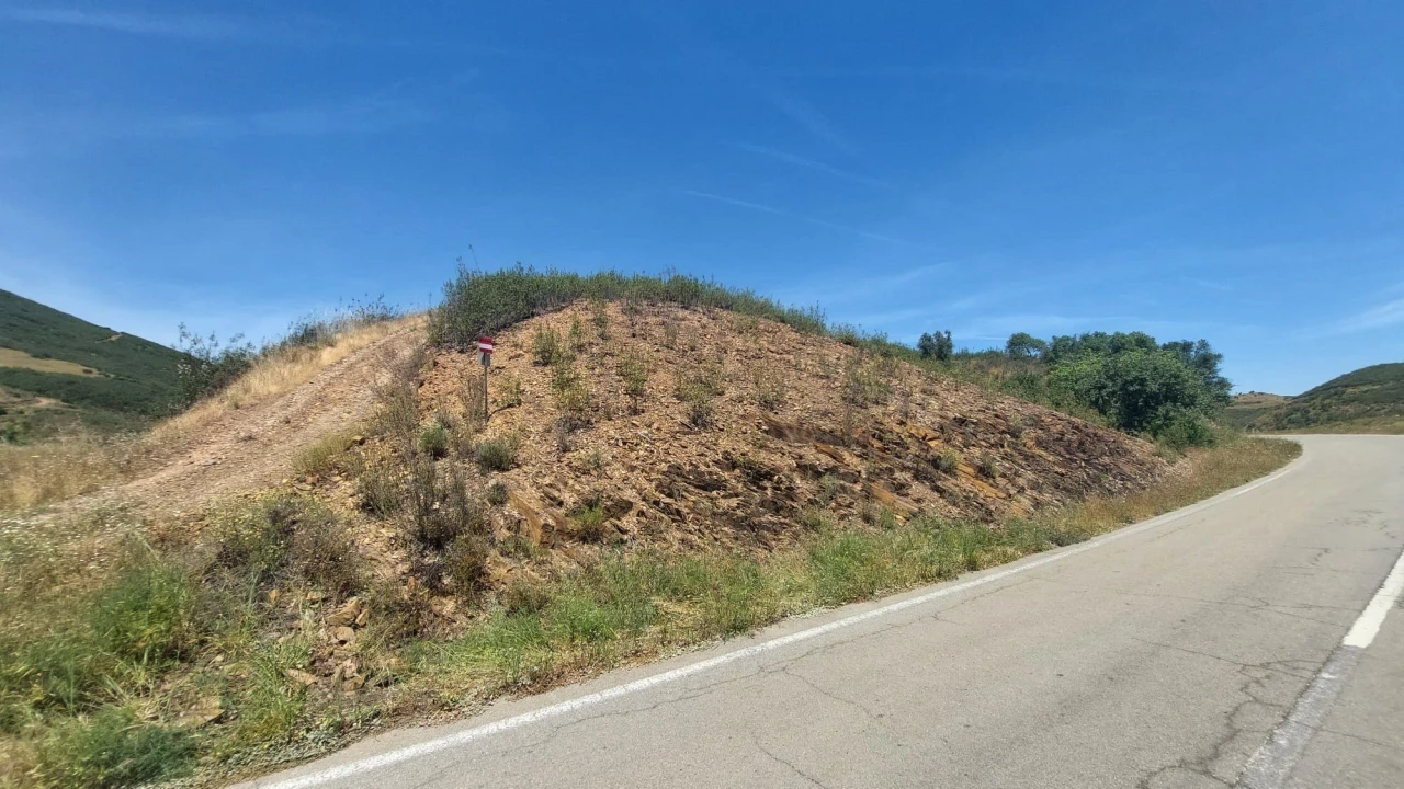 Quinta T4 para Venda em Alferce Foto 33