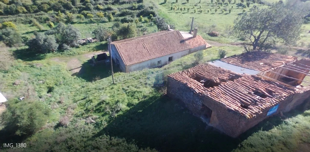 Quinta T4 para Venda em Alferce Foto 10