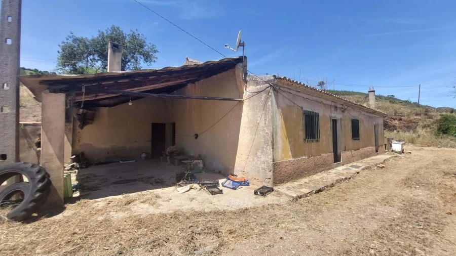 Quinta T4 para Venda em Alferce Foto 9