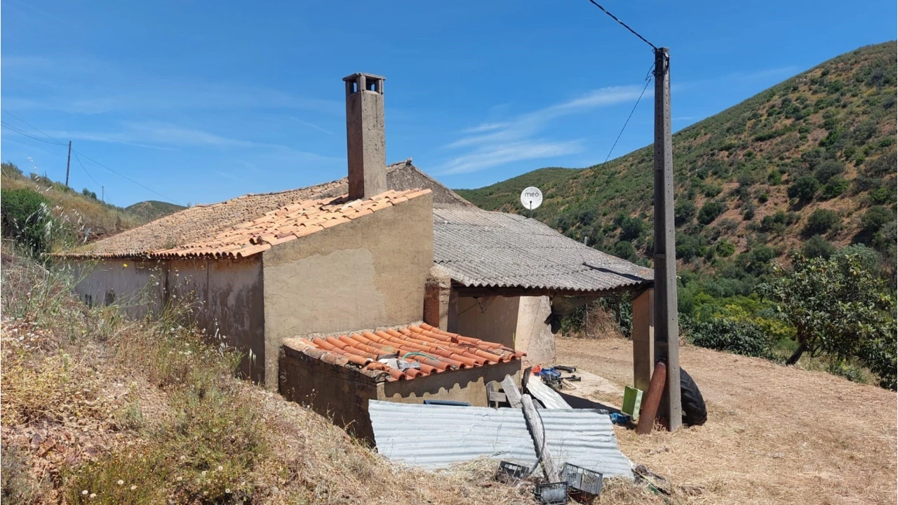 Quinta T4 para Venda em Alferce Foto 27