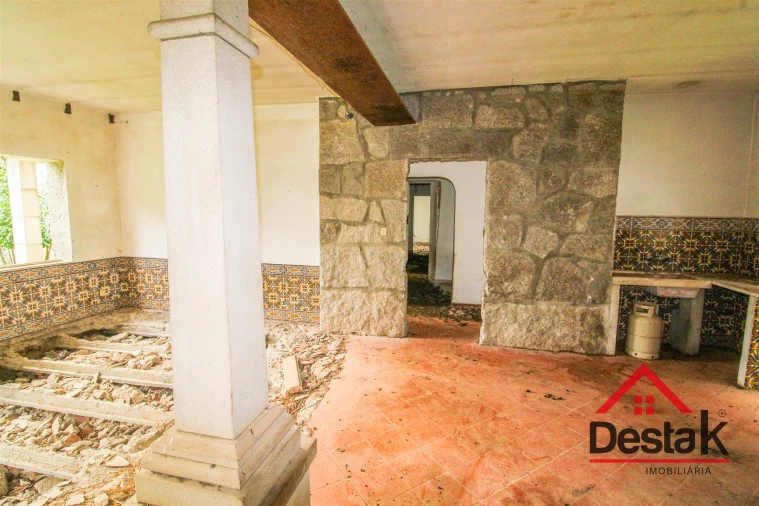 Quinta T0 para Venda em Pinho Foto 19