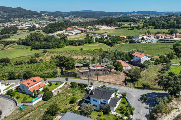 Moradia T4 para Venda em Gamil e Midões Foto 31