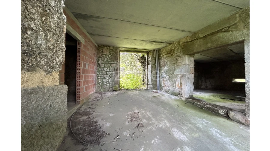 Moradia T4 para Venda em Gamil e Midões Foto 16