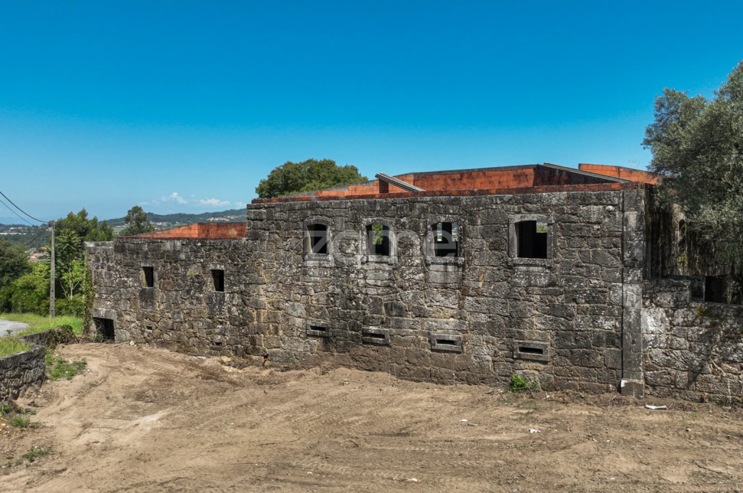 Moradia T4 para Venda em Gamil e Midões Foto 39