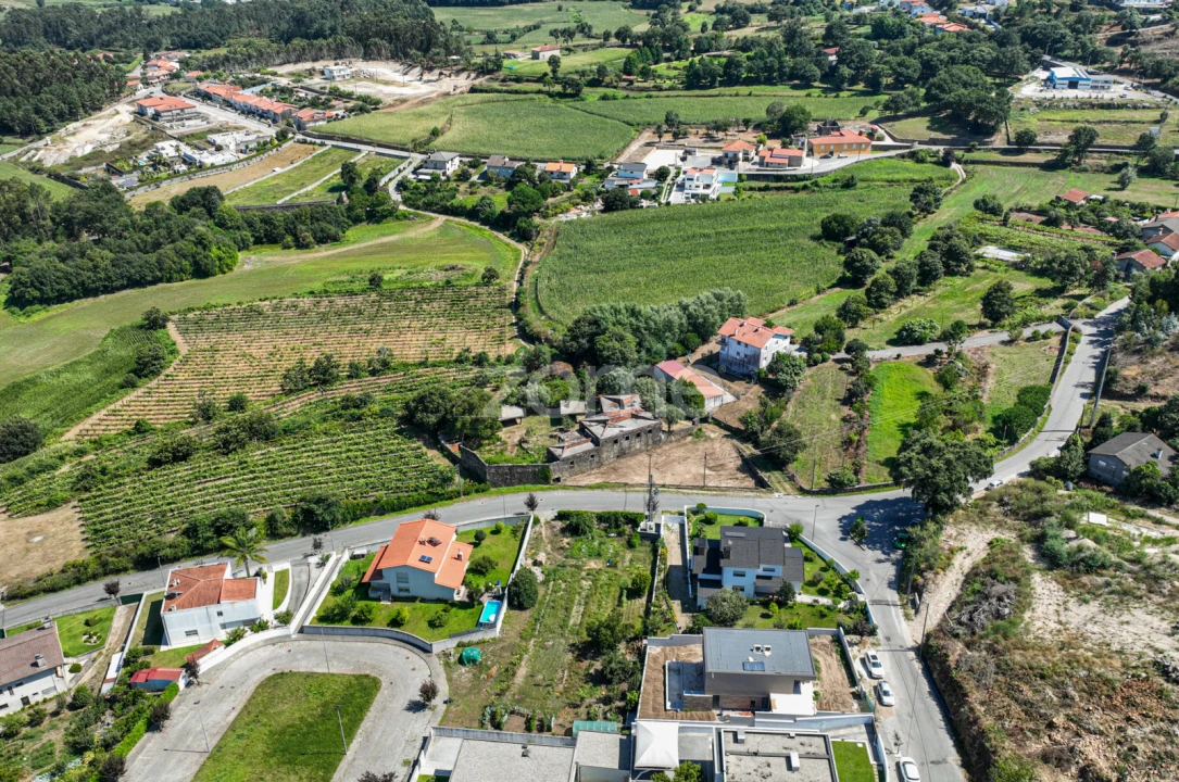 Moradia T4 para Venda em Gamil e Midões Foto 35