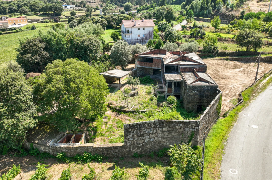 Moradia T4 para Venda em Gamil e Midões Foto 3