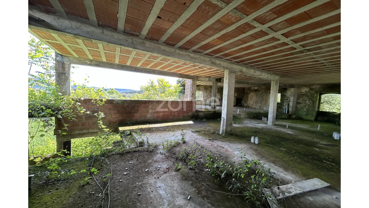 Moradia T4 para Venda em Gamil e Midões Foto 11