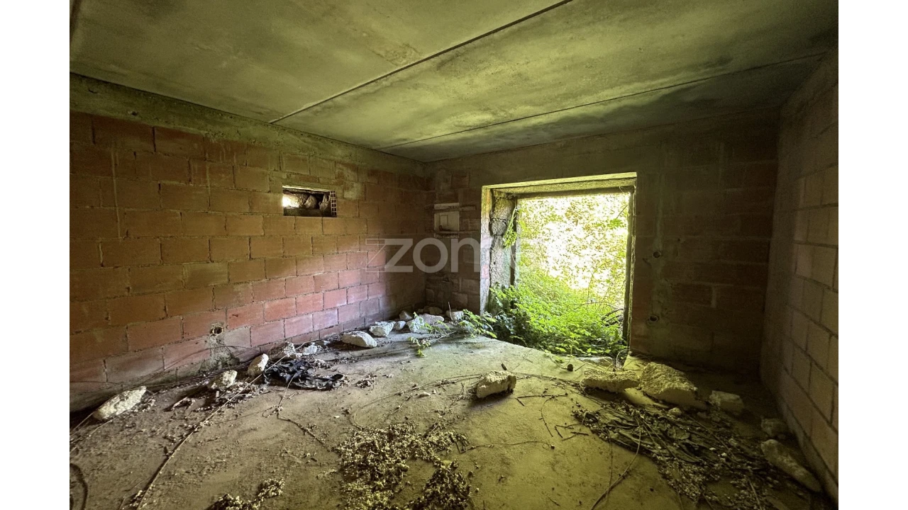 Moradia T4 para Venda em Gamil e Midões Foto 17