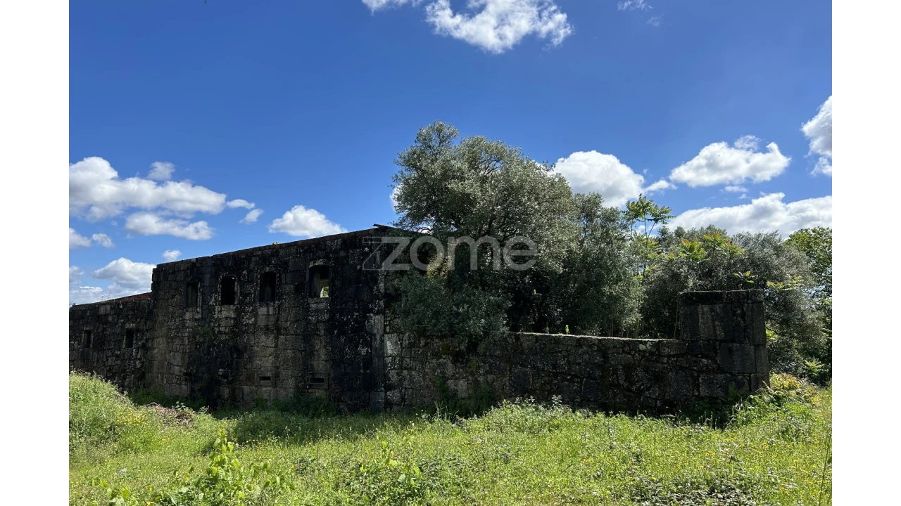 Moradia T4 para Venda em Gamil e Midões Foto 41