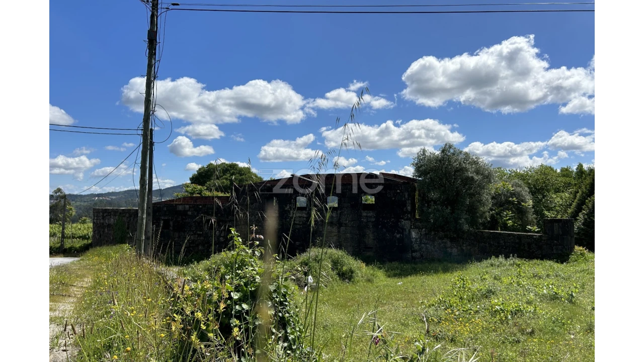 Moradia T4 para Venda em Gamil e Midões Foto 42