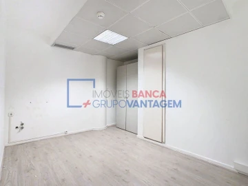 Escritório para Arrendamento em São Domingos de Benfica