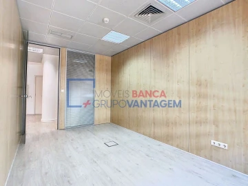 Escritório para Arrendamento em São Domingos de Benfica