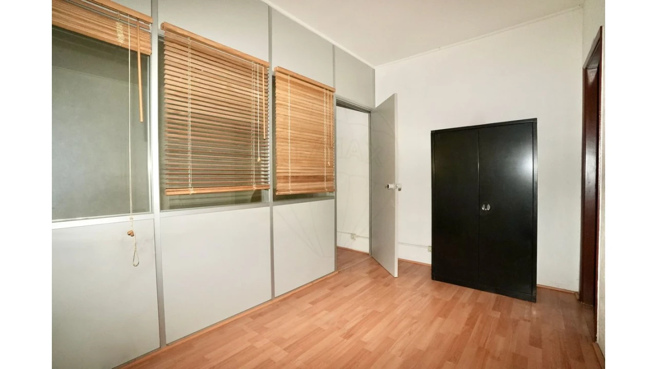 Armazém para Venda em Póvoa de Santa Iria e Forte da Casa Foto 9