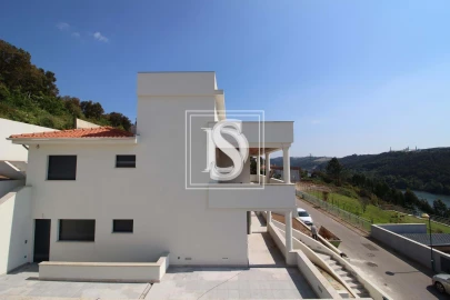 Moradia T3 para Venda em Gondomar (São Cosme), Valbom e Jovim