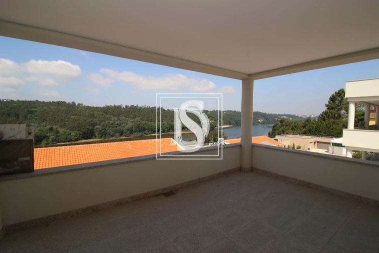 Moradia T3 para Venda em Gondomar (São Cosme), Valbom e Jovim Foto 3