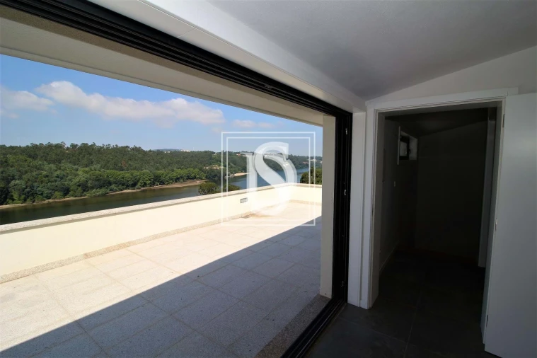 Moradia T3 para Venda em Gondomar (São Cosme), Valbom e Jovim Foto 12