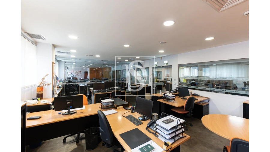 Armazém para Venda em Custoias Foto 10