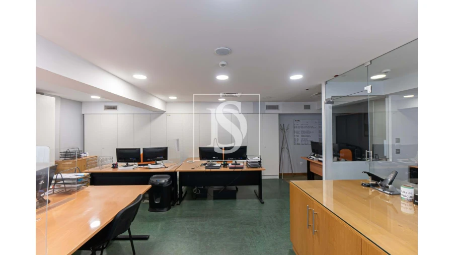 Armazém para Venda em Custoias Foto 5