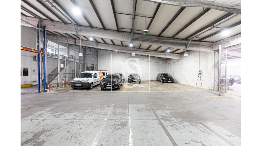 Armazém para Venda em Custoias Foto 3