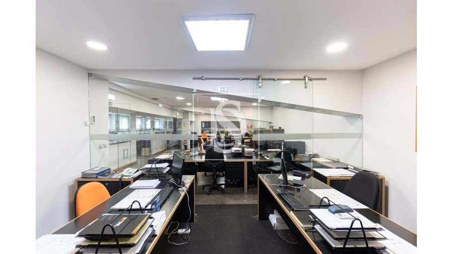 Armazém para Venda em Custoias Foto 8