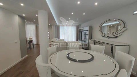 Moradia T4 para Venda em Machico