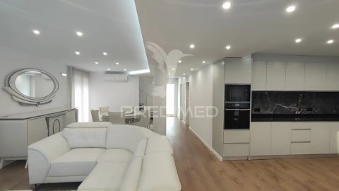 Moradia T4 para Venda em Machico