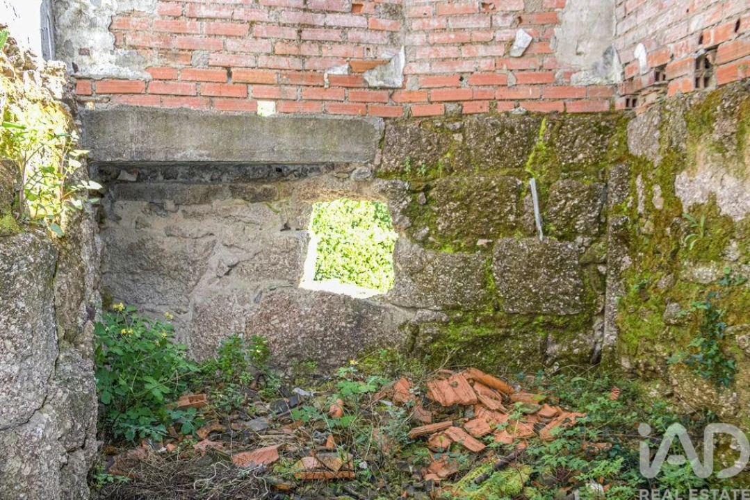 Moradia T2 para Venda em Santa Comba Dão e Couto do Mosteiro Foto 4