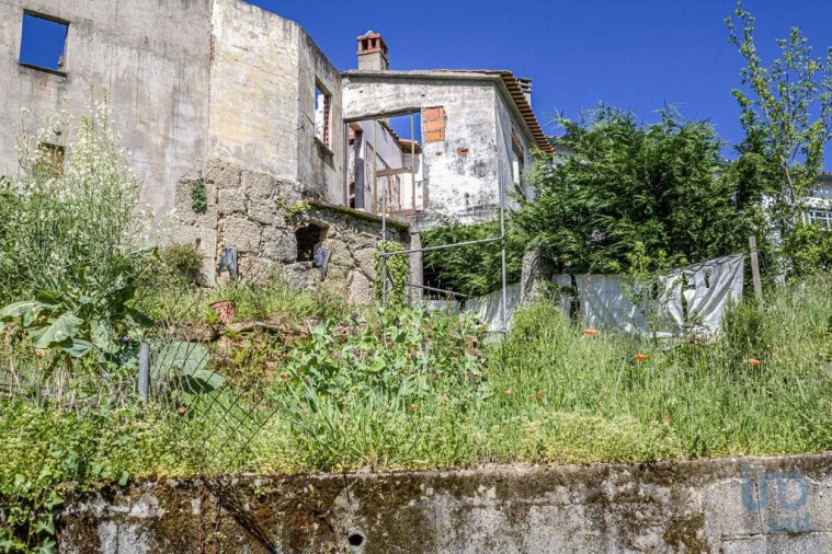 Moradia T2 para Venda em Santa Comba Dão e Couto do Mosteiro Foto 11