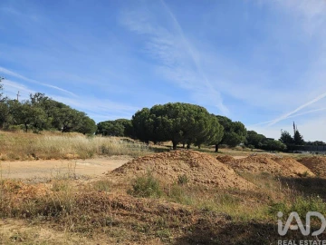 Terreno para Venda em Quarteira