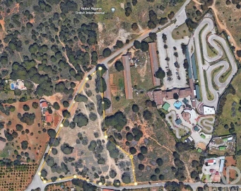 Terreno para Venda em Quarteira