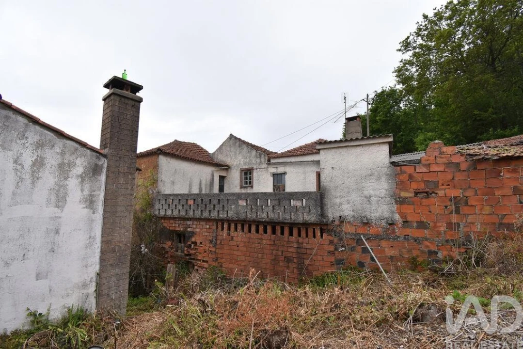 Moradia T4 para Venda em Vila Nova Foto 29