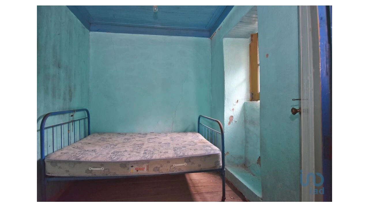 Moradia T4 para Venda em Vila Nova Foto 13