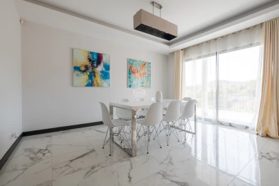 Moradia T3 para Venda em São Roque