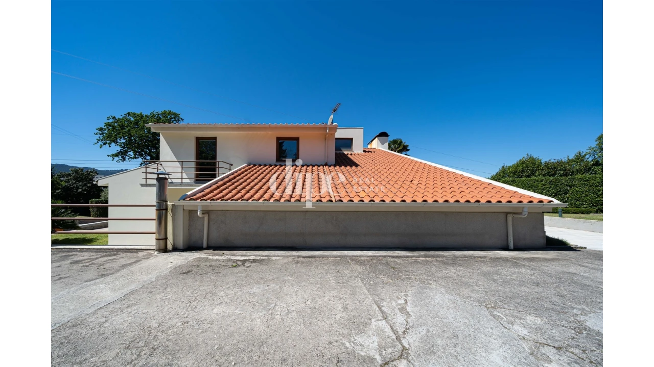 Moradia T4 para Venda em Ponte Foto 21