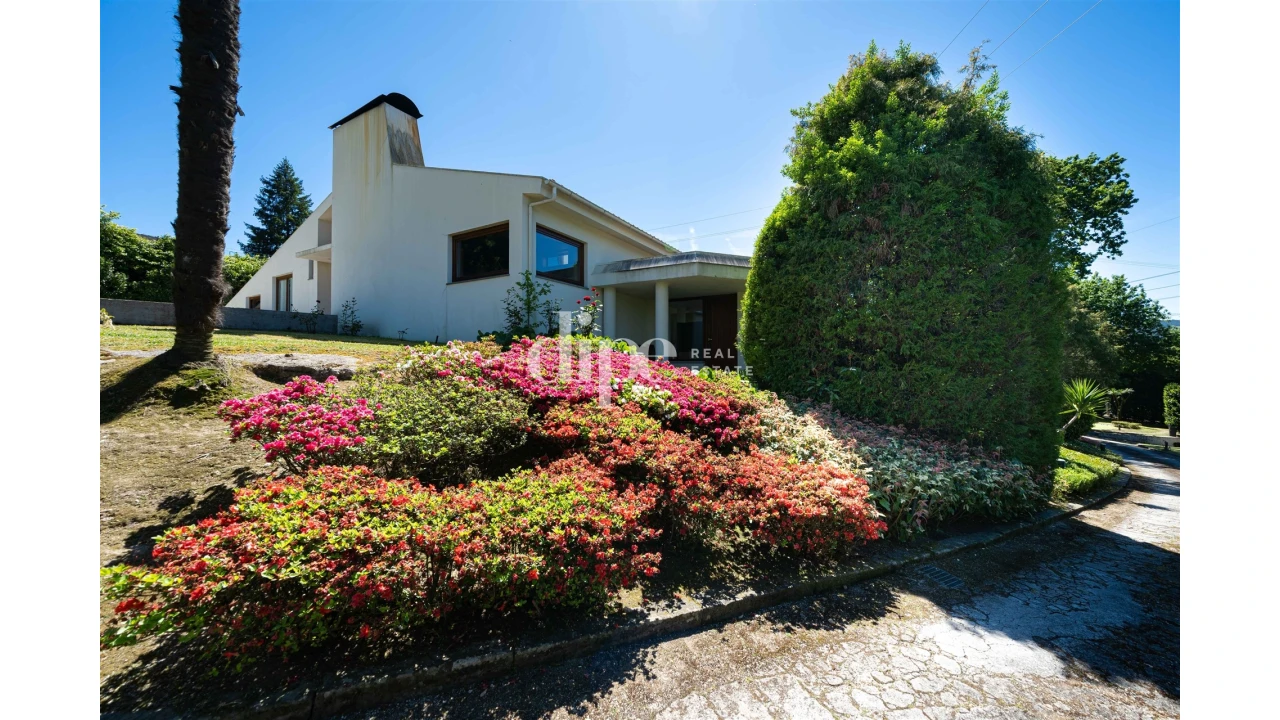 Moradia T4 para Venda em Ponte Foto 3