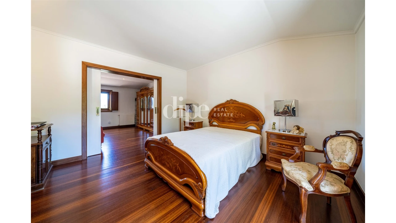 Moradia T4 para Venda em Ponte Foto 15