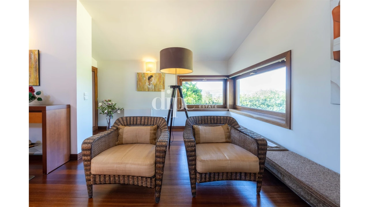 Moradia T4 para Venda em Ponte Foto 8