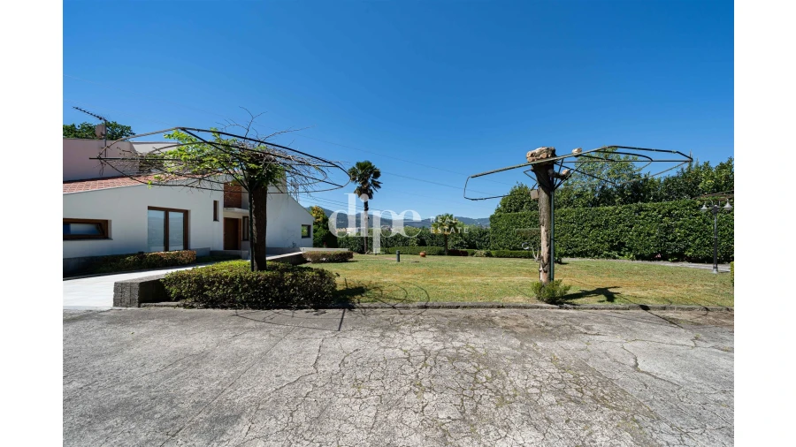 Moradia T4 para Venda em Ponte Foto 22