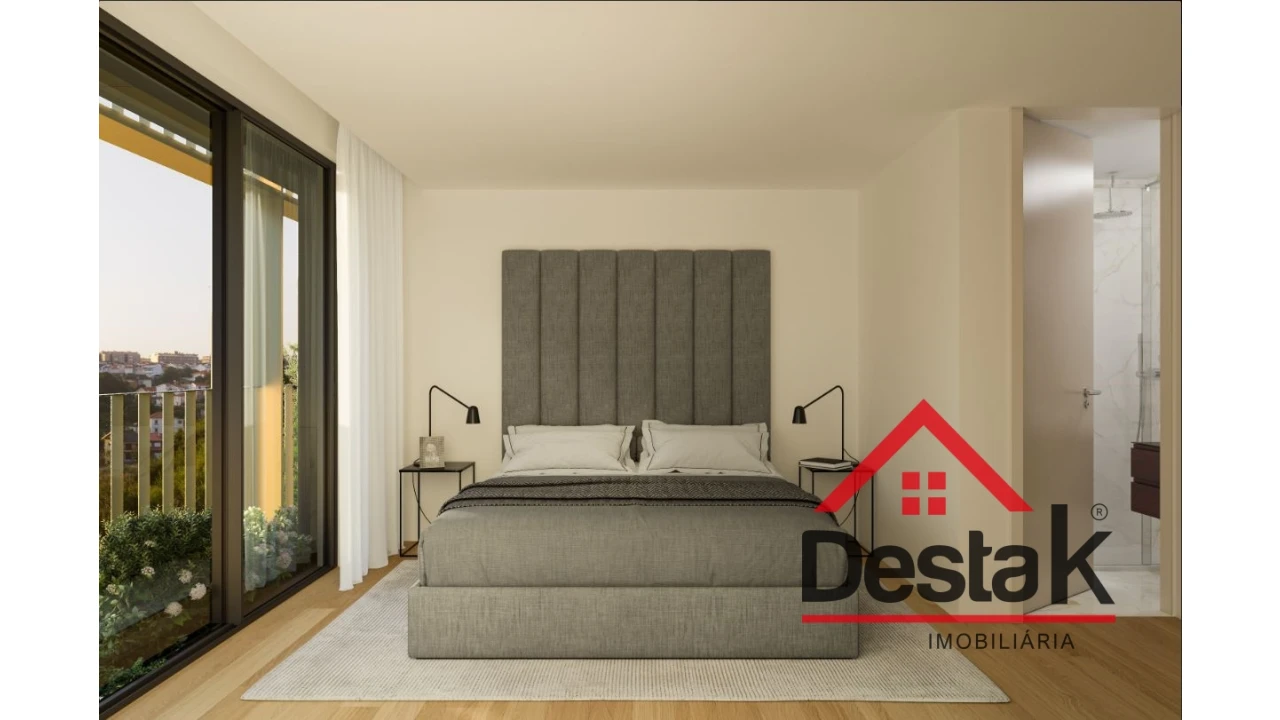 Apartamento T4 para Venda em Canidelo Foto 1